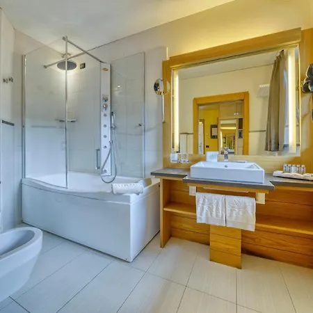 Hotell Mota 4*